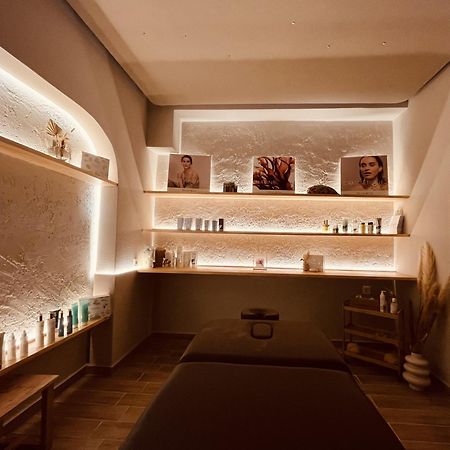 Spongia Hotel Suites & Spa Myrties Bagian luar foto
