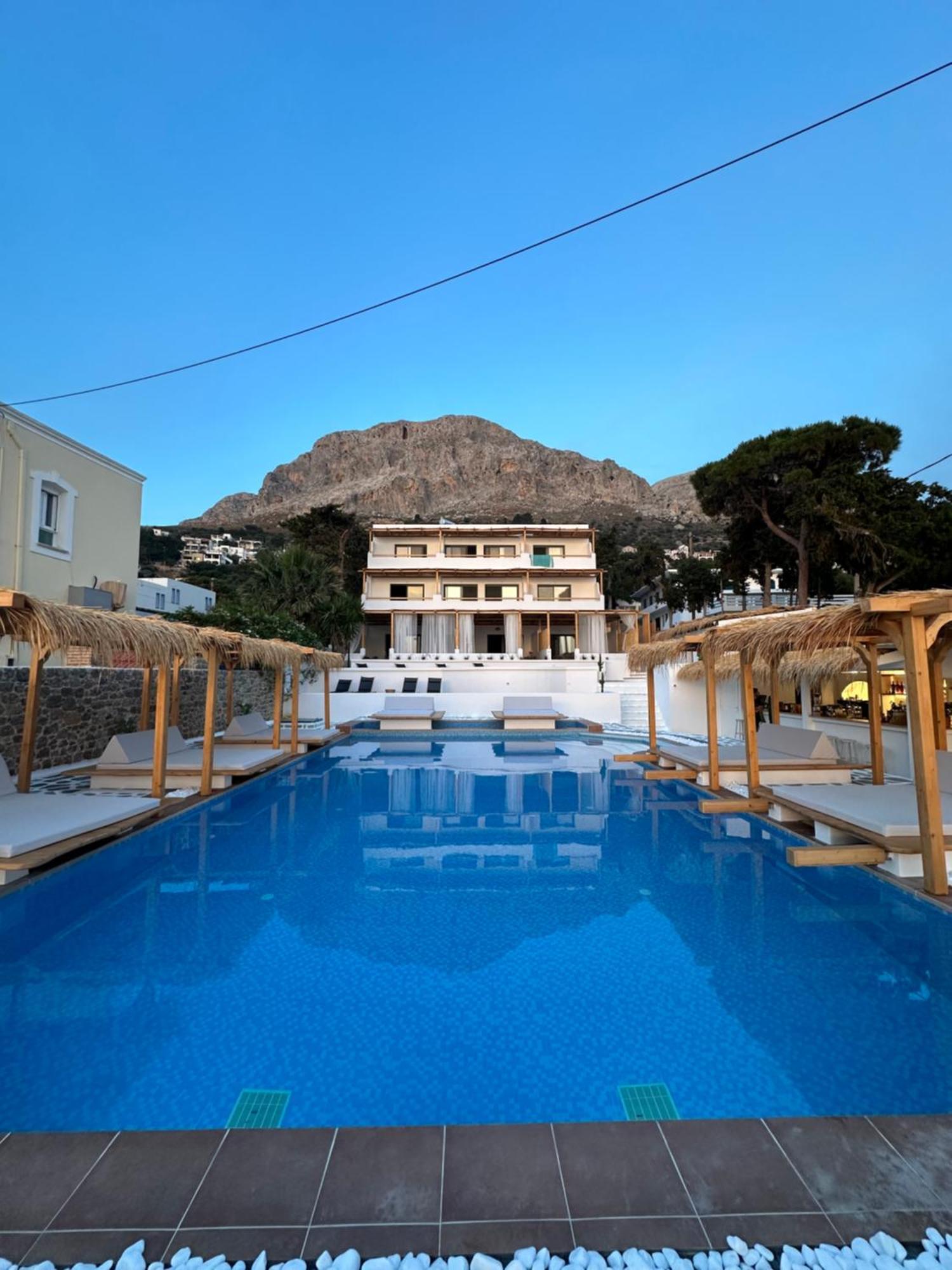 Spongia Hotel Suites & Spa Myrties Bagian luar foto