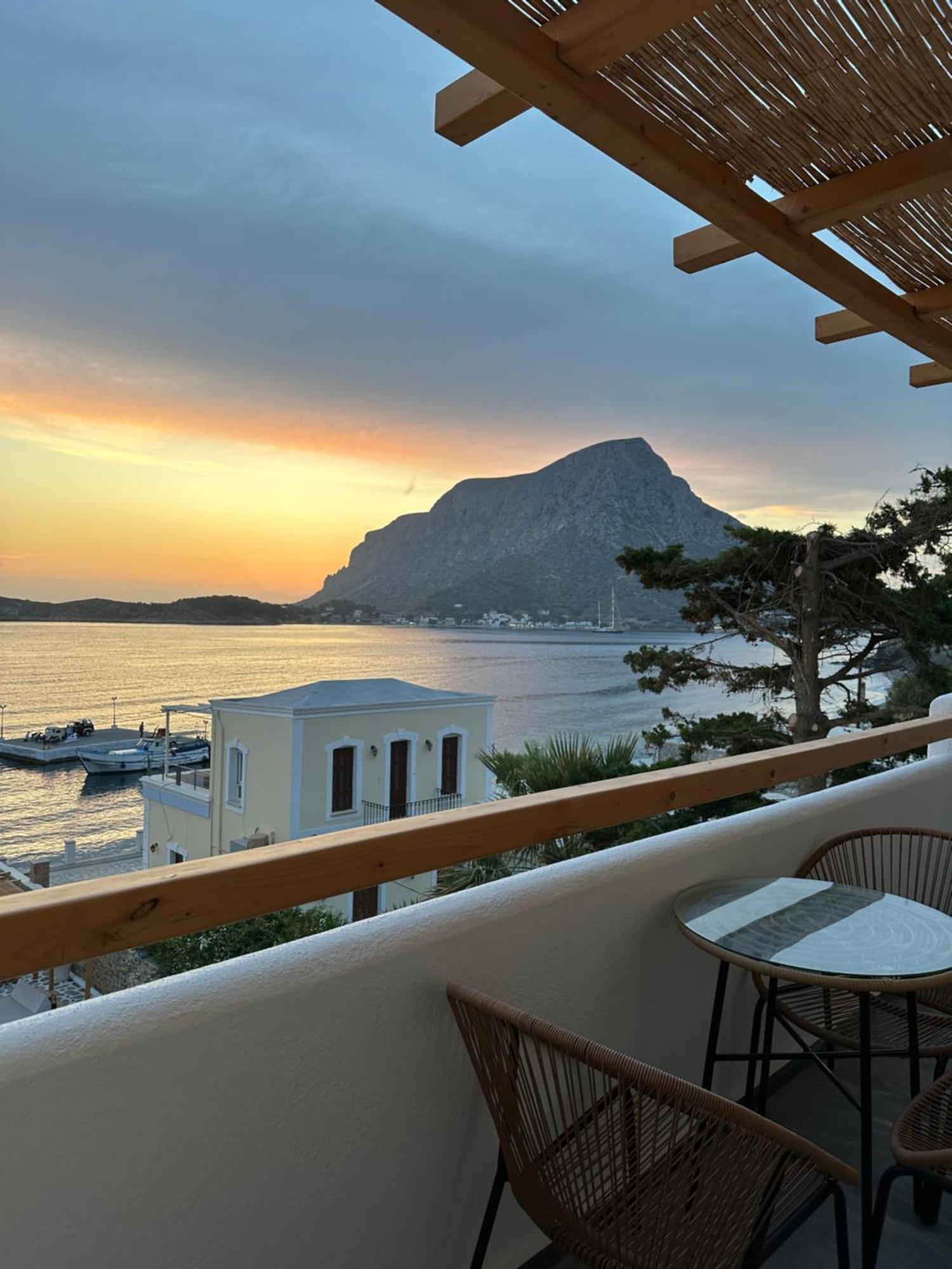 Spongia Hotel Suites & Spa Myrties Bagian luar foto