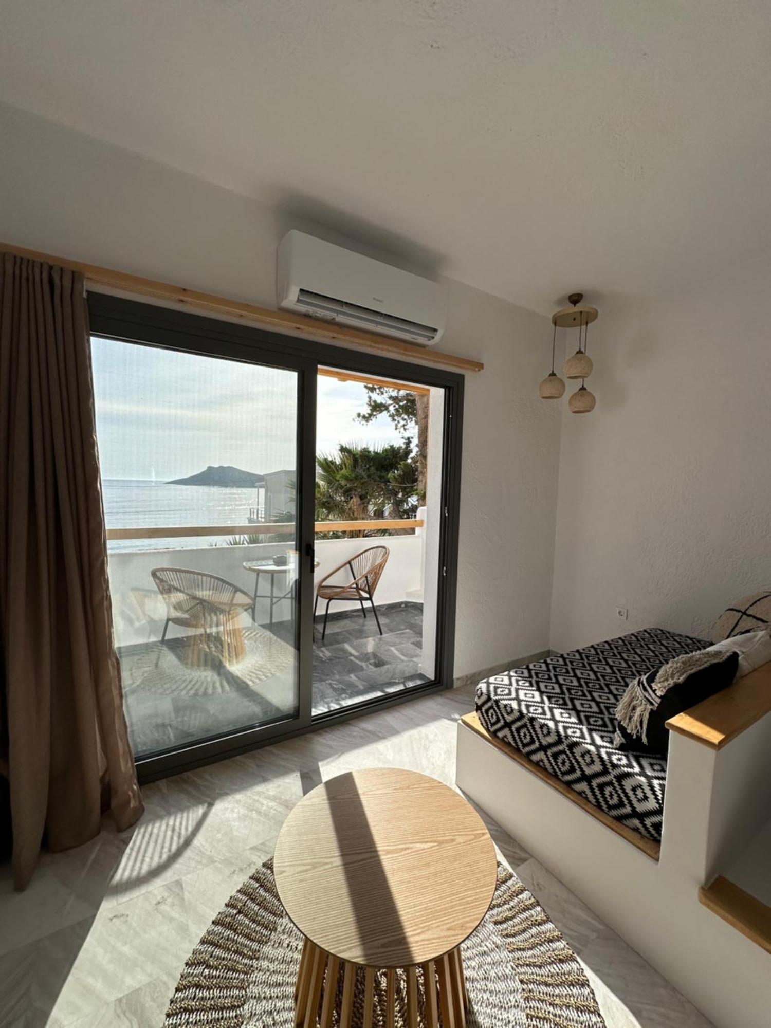 Spongia Hotel Suites & Spa Myrties Bagian luar foto