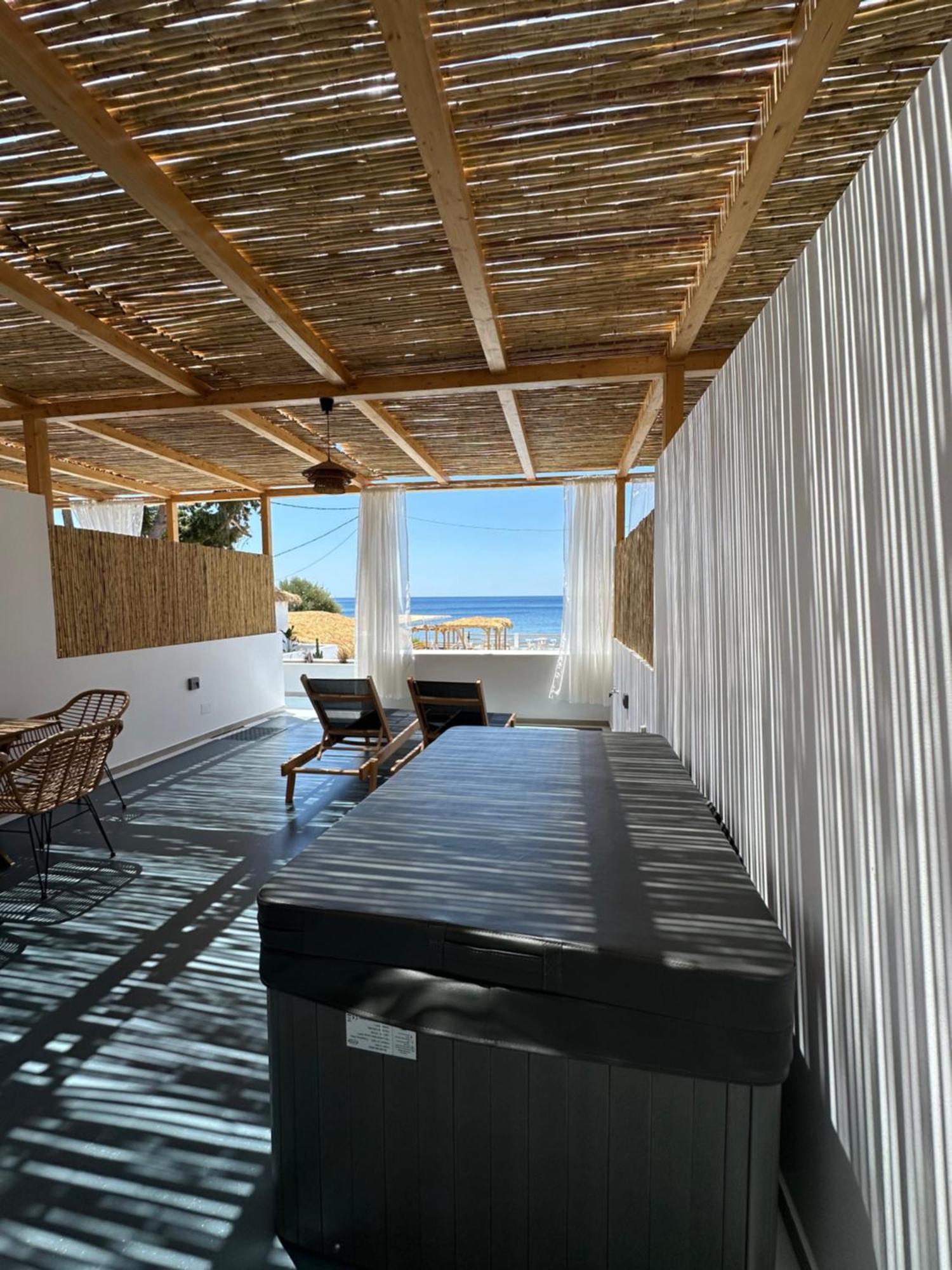 Spongia Hotel Suites & Spa Myrties Bagian luar foto