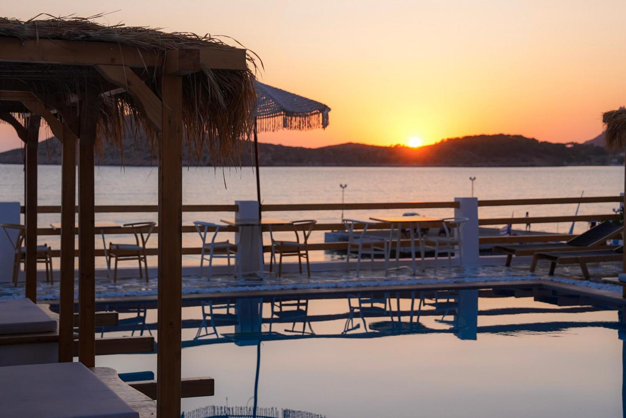 Spongia Hotel Suites & Spa Myrties Bagian luar foto