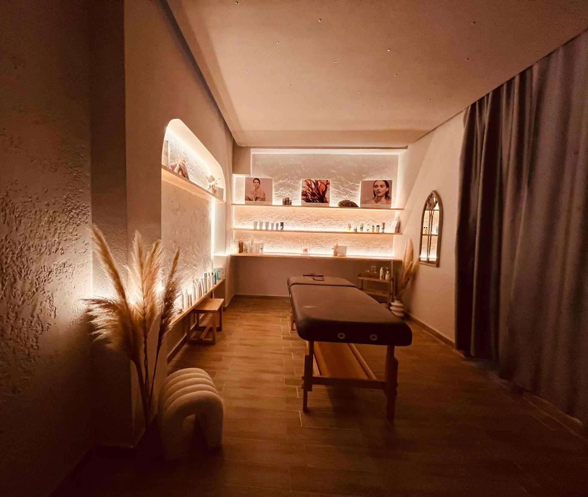 Spongia Hotel Suites & Spa Myrties Bagian luar foto